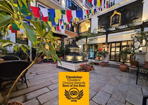 Property building, Logo/Certificate/Sign, Certificate/Award, Inner courtyard view