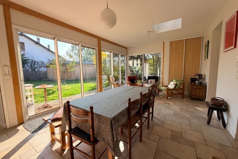 Confortable maison familiale à 5 minutes du lac House in Aix-les-Bains