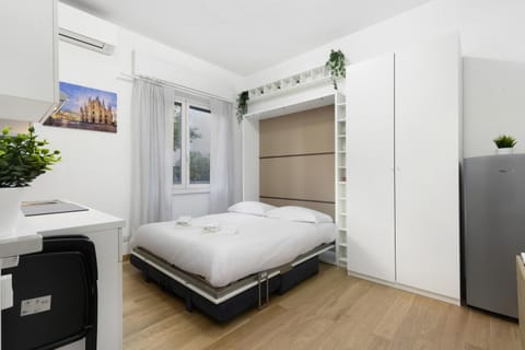 Bed, Photo of the whole room, Bedroom, wardrobe