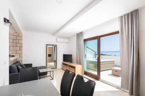 Morena Penthouse Apartment Apartment in Makarska