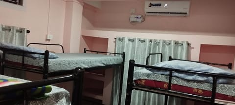 Bed, Bedroom, bunk bed, air conditioner
