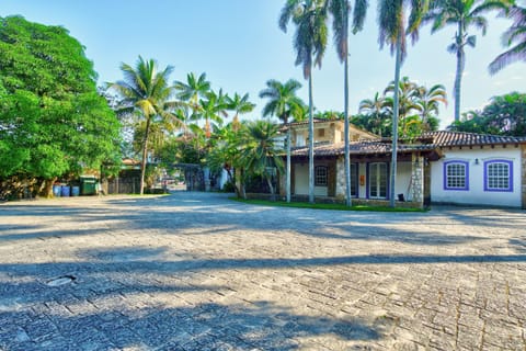 Inner courtyard view