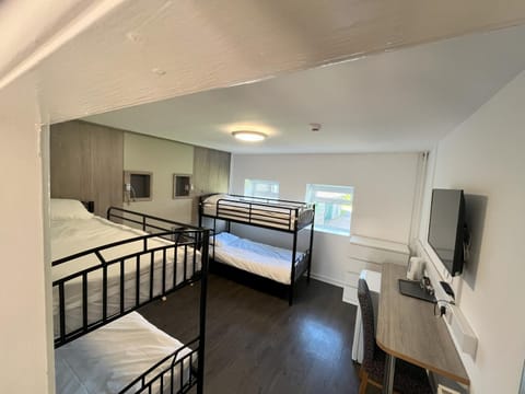TV and multimedia, bunk bed
