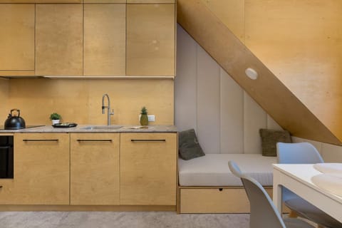 Kitchen or kitchenette, Living room, Seating area