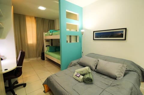 Bed, Living room, Photo of the whole room, Bedroom, bunk bed, towels