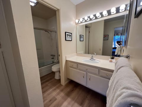 Bathroom, Bath