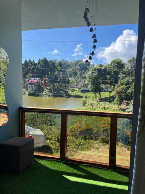 Balcony/Terrace, Lake view