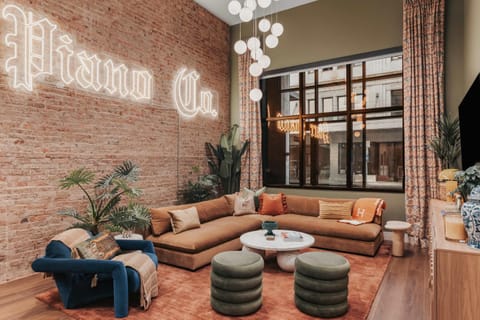 Starr Piano - Roxie and Carraway Suites - 8 Bedrooms House in East Nashville