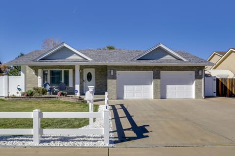 Private Pool and Yard Spacious Brighton Home! House in Brighton