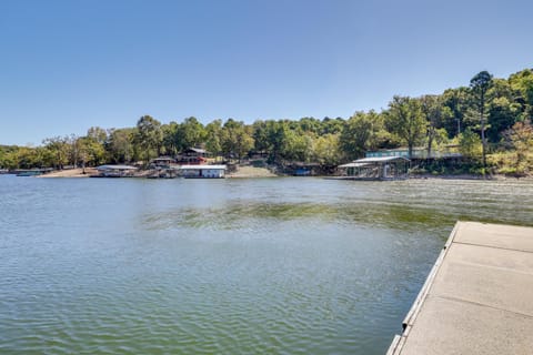 Grand Lake Waterfront Getaway with Boat Slip! House in Lake O The Cherokees