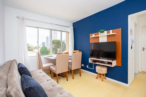 Communal lounge/ TV room, Living room, Dining area