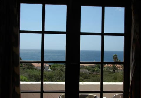 View (from property/room), Living room, Sea view