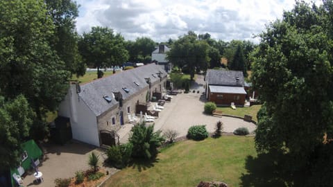 Bird's eye view, On site