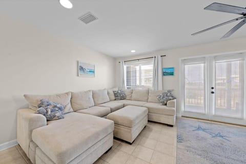 Wave Watch II - D by Youngs Suncoast House in West Beach