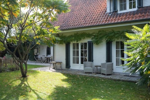 Het Wilgenhuis House in Ostend