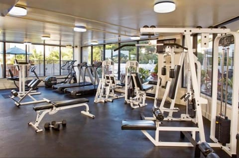 Luana Waikiki Apartment hotel in McCully-Moiliili