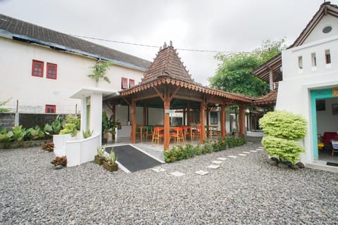Property building, Day, Garden view