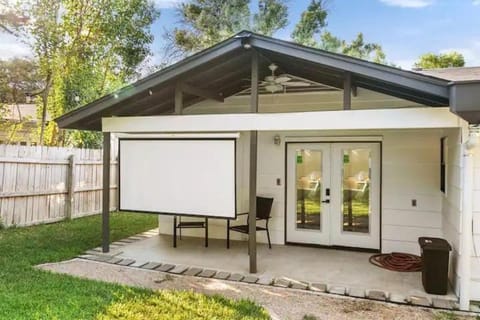 Amazing 4BR Family Retreat 10 Min to Downtown House in Austin