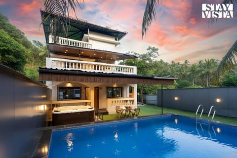 Property building, Swimming pool