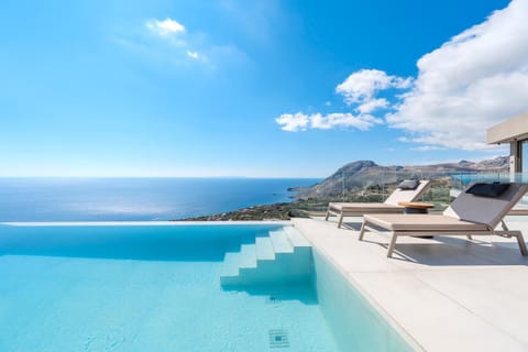 Day, Balcony/Terrace, Pool view, Sea view, Swimming pool