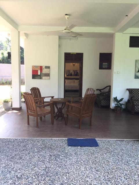 Seating area