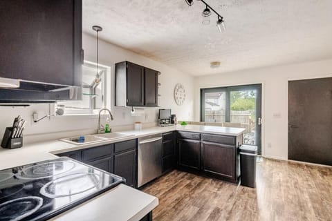 Cozy boho Retreat House in Ohio