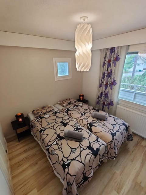 Spacious row house for families and friends Apartment in Rovaniemi