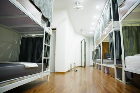 Photo of the whole room, bunk bed