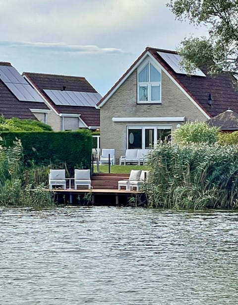 Patio, Garden, Balcony/Terrace, Garden view, Lake view