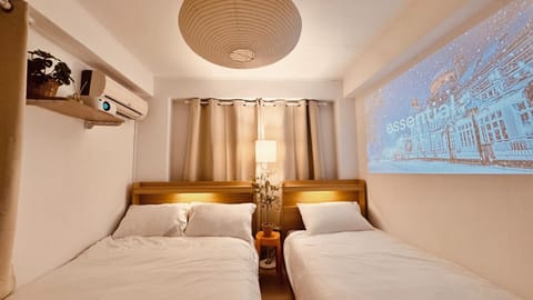 Bed, TV and multimedia, Bedroom, air conditioner