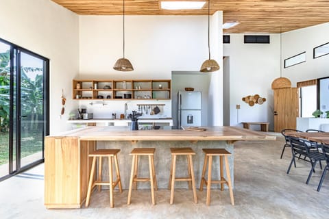 Dining area, Garden view, kitchen, air conditioner