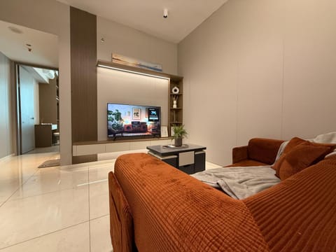 Communal lounge/ TV room, Seating area, air conditioner