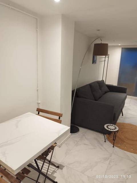 Studio à Eckbolsheim proche CV et marché de Noël de Strasbourg Apartment in Eckbolsheim