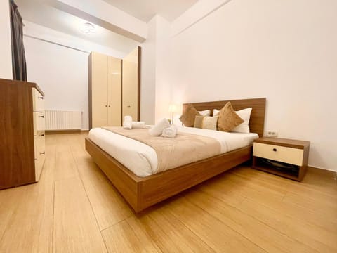 Bed, Photo of the whole room, Bedroom, towels, wardrobe