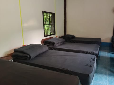 Easy sleep Hostel in Sala Dan