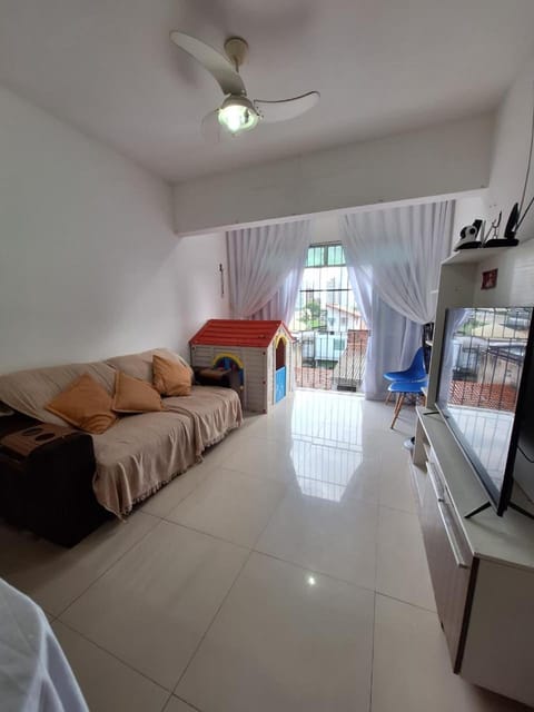Communal lounge/ TV room, TV and multimedia, Living room, Seating area