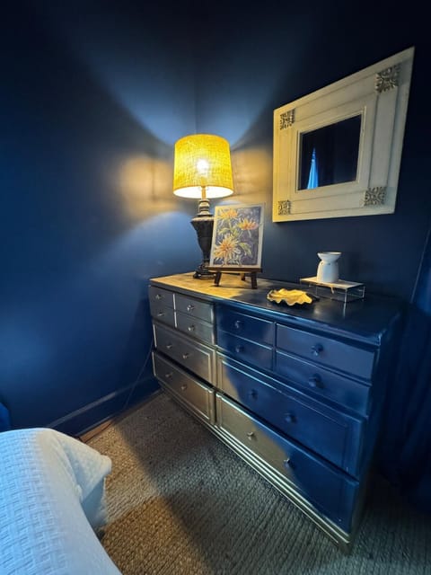 5 BR 4 Bath Dutch Cottage 3 ml from Buffalo Trace House in Frankfort