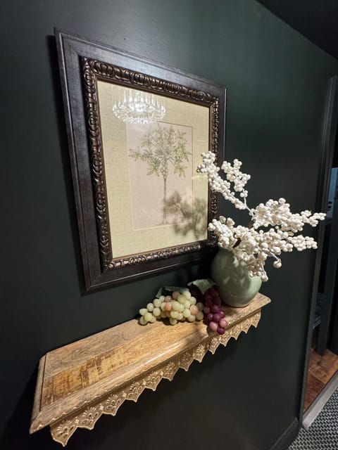 5 BR 4 Bath Dutch Cottage 3 ml from Buffalo Trace House in Frankfort