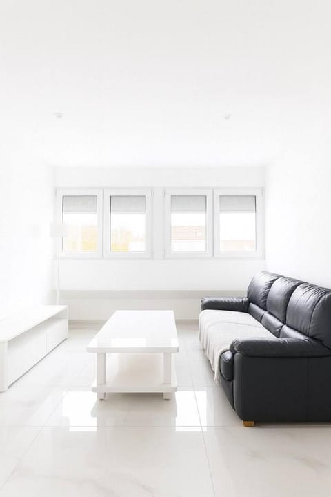 DeLuxe Studio Lumineux, Rénové, Parking Gratuit, MULHOUSE CENTRE Apartment in Mulhouse