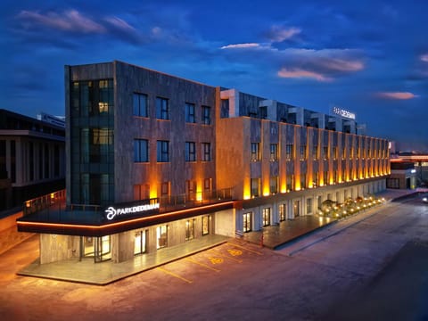 Property building, Night