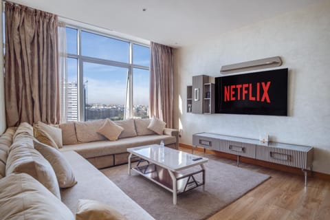 Communal lounge/ TV room, TV and multimedia, Living room, Seating area, Evening entertainment