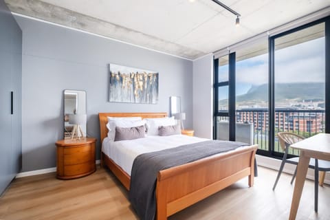 Bed, Bedroom, Mountain view