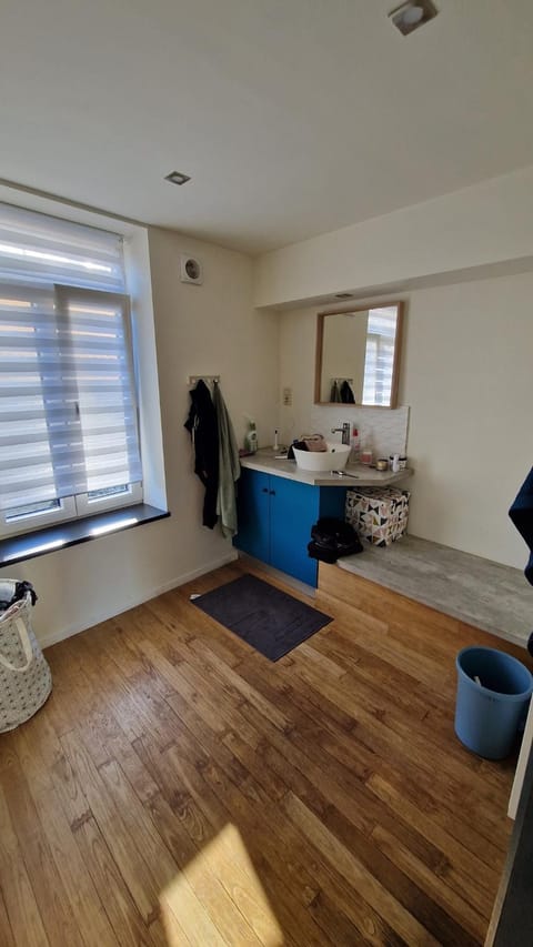 Petite maison dans quartier populaire et historique House in Hauts-de-France