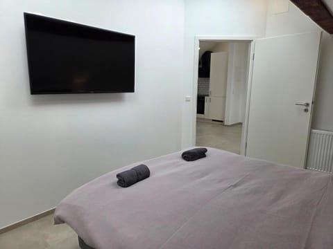 2025 Renovated 1BR Loft in Lux-Belair Apartment in Luxembourg