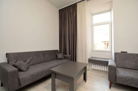 Communal lounge/ TV room, Living room, Seating area