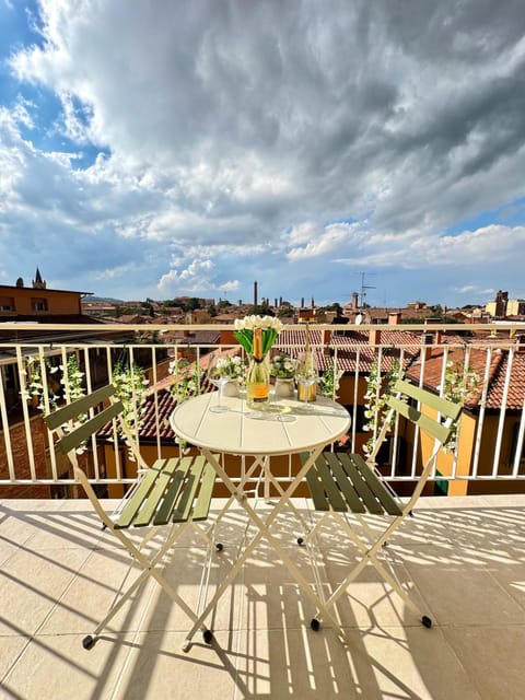 View (from property/room), Balcony/Terrace