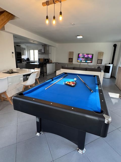 Billiard