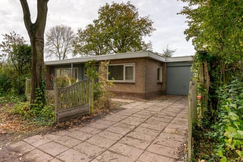 Hello Zeeland - Holiday Home Oosterpark 15 House in Oostkapelle