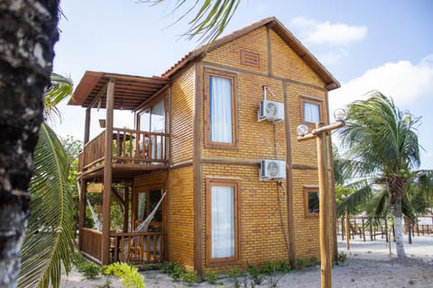 Property building, Balcony/Terrace