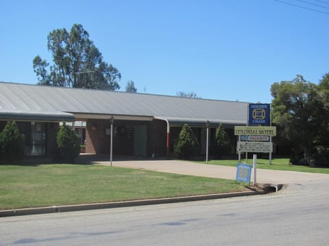 Property building, Street view